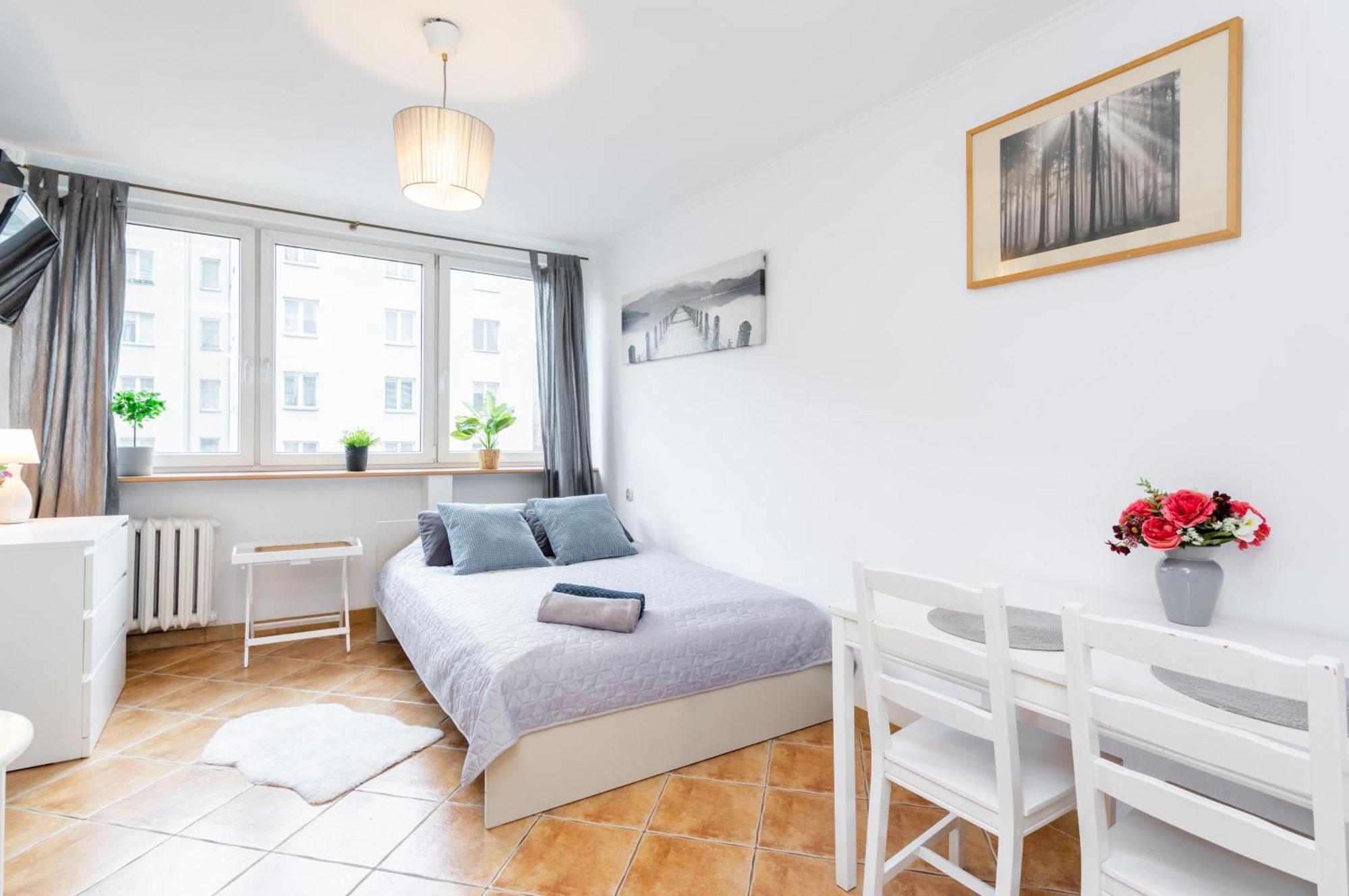 Cinnamon Apartment Metro Swietokrzyska Varsóvia Exterior foto